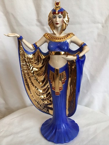 Power fine porcelain - power, queen
