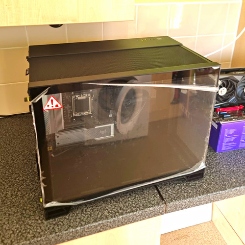 Corsair 2500x case sapphire - corsair,