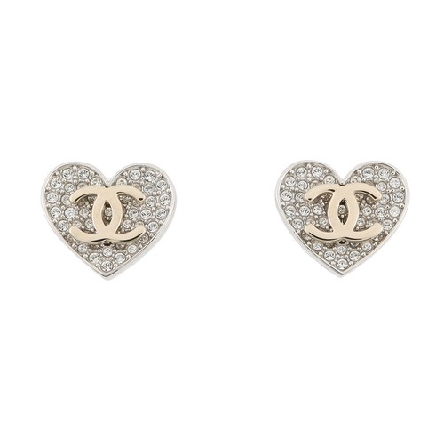 Chanel logo heart earrings - cc,
