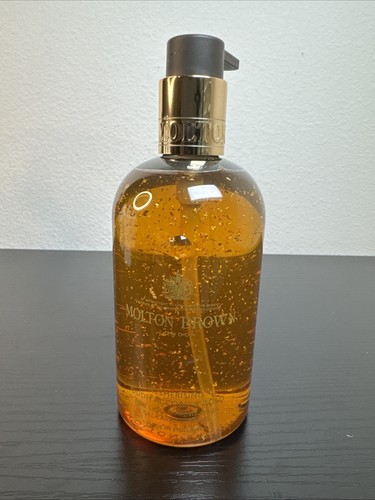 Molton brown mesmerising oudh - molton,