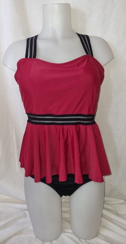 Bnwot gorgeous maroon black - black, tu