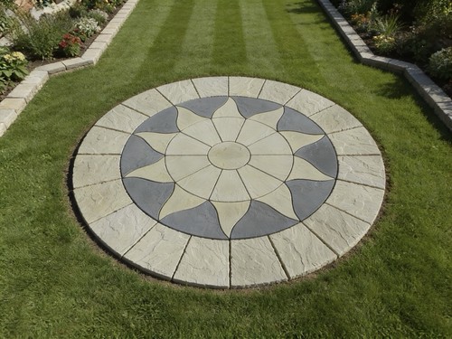 56m sun circle paving slabs - 2.56m,