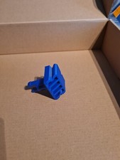 8 x Sturdy Grip Clamp Vice