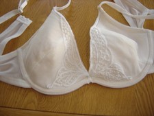 Bra. Size 34A. VGC.