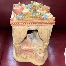 Border Fine Arts Brambly Hedge