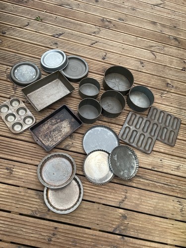Vintage bakeware tins - tins, and