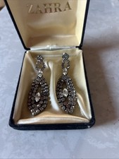Stunning Vintage Diamonte Drop