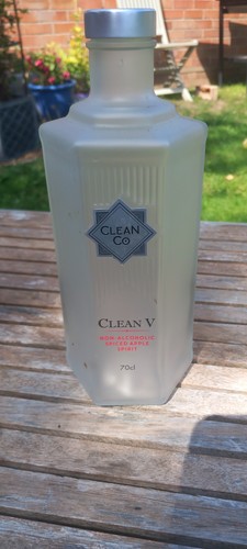 Empty clean spiced apple - clean,
