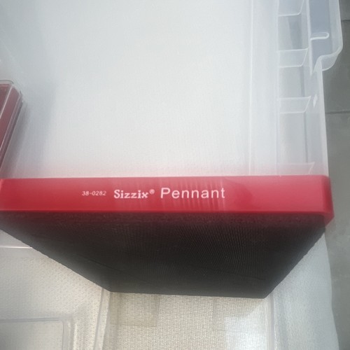 Sizzix red die - sizzix,