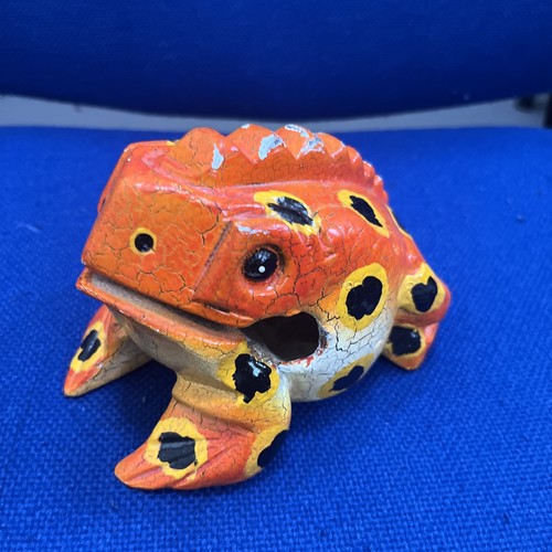 Wooden croaking frog guiro - wooden,