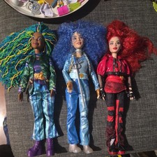 Disney Descendants Doll Bundle