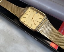 Vintage Accurist Gold Plated Quartz Watch SR621SW In Original Case