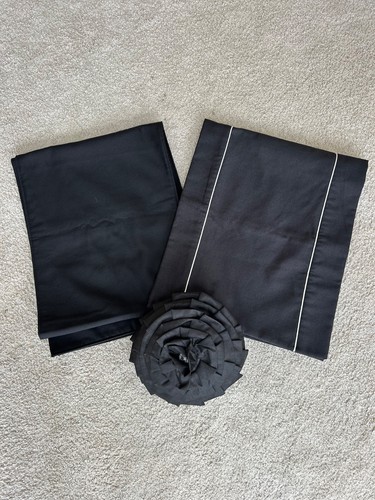 Black bed runners - black,