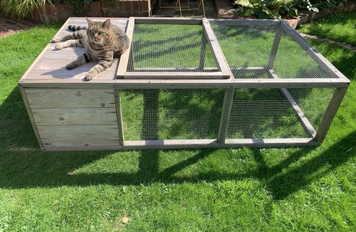 Rabbit guinea pig run with - or,