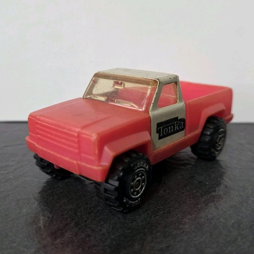 Tonka vintage red plastic - tonka-,