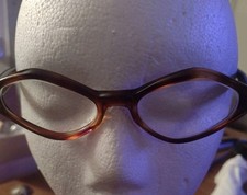 Vtg Laurette Swank Frame