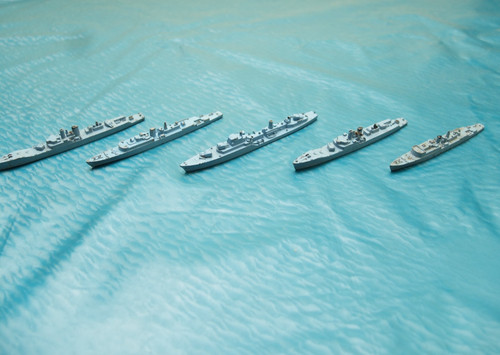 Triang minic ships shipwrecks - minic,