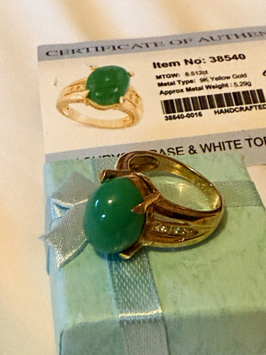 Heavy 9ct yellow gold ring - heavy,