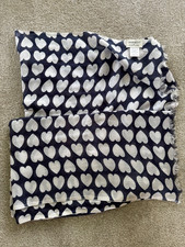 BRAND NEW OSPREY GRAEME ELLISDON NAVY BLUE & WHITE HEARTS SCARF - 69 X 43 INCHES