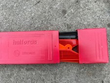 Halfords hazard warning - halfords,