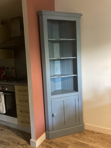 Vintage painted wooden corner - vintage,