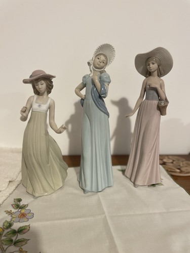 Nao lladro figurine - lladro,