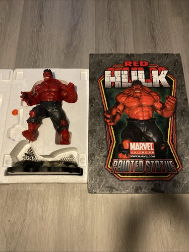 Bowen designs red hulk marvel - hulk,