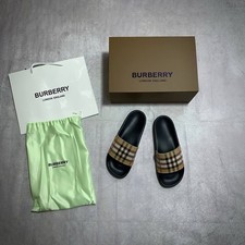 Burberry Sliders Size 6-10
