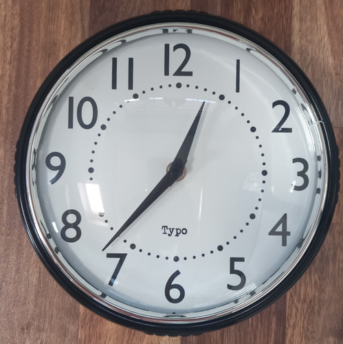 Black typo wall - clock, retro