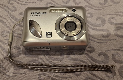 Traveler digital camera - traveler,