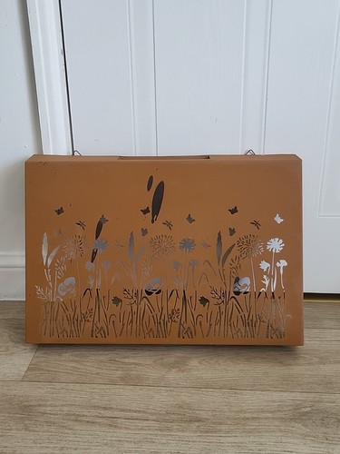 Lovely metal wall art hanging - wall,