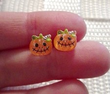 Mini Pumpkin Stud Earrings