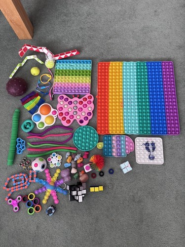 Huge bundle joblot fidgets - huge,