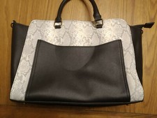 Atmosphere bag handbag 