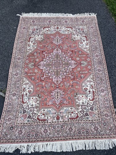 Hand knotted rug - , 157x210cm