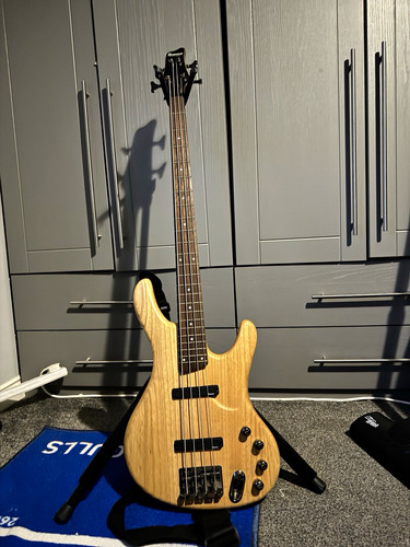Ibanez edb500 string solid - 4-string,