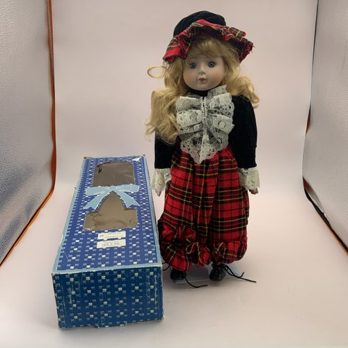 Vintage doll scottish girl - scottish,