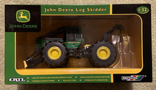 John Deere Log Skidder - ERTL Britains 1:32 BOXED  15776