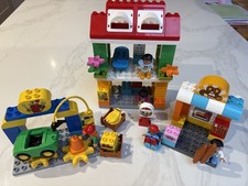 Lego Duplo Set 10836 Town