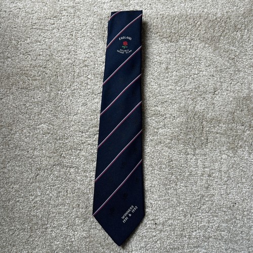 England double grand - grand, tie