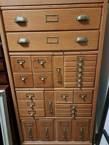 Solid oak cabinet - solid,
