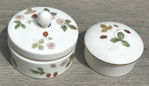 Wedgwood wild strawberry - ‘wild, strawberry’