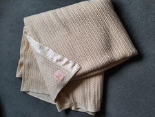 Vintage WITNEY Large Yellow Fibre/Wool Waffle Cellular Blanket - 98 x 96 ins