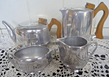 VANTAGE PICQUOT WARE TEA SET