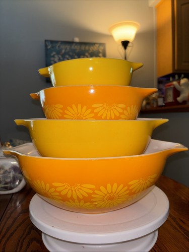 Vtg pyrex yellow orange - vtg,