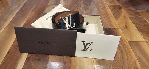 Louis vuitton initial - initial, 40mm