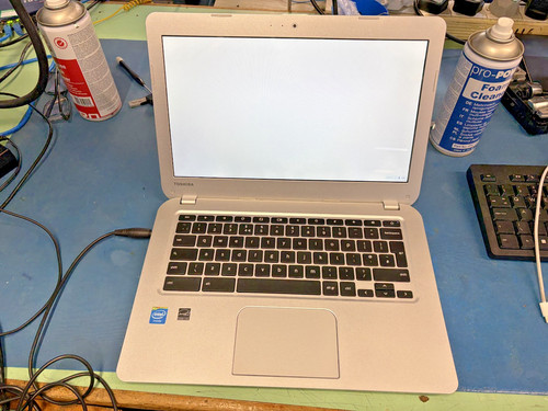 Toshiba cb30 intel celeron - toshiba,