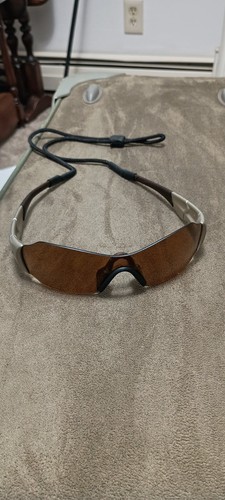 Vintage oakley new zero - vintage,