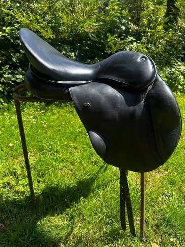Wow saddle size deep - 2, seat
