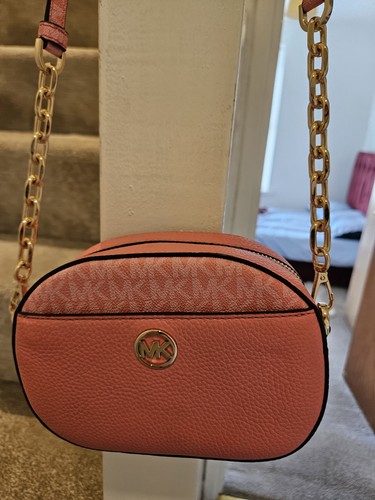 Michael kors crossbody - michael,